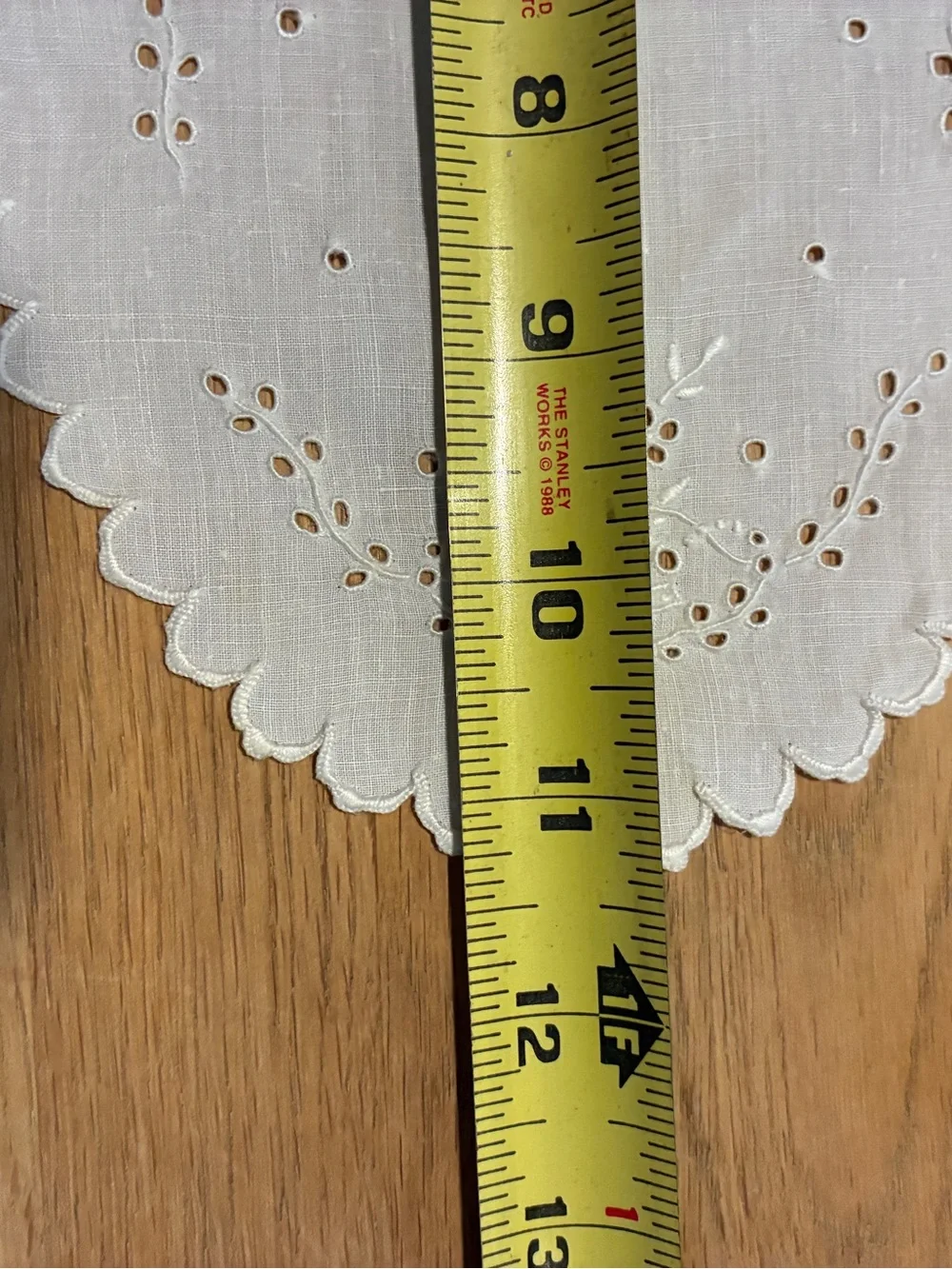 Vintage Classic White Scalloped Linen Doilies.